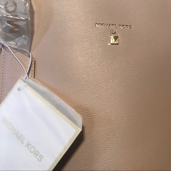 Michael Kors Tote - Picture 5 of 5